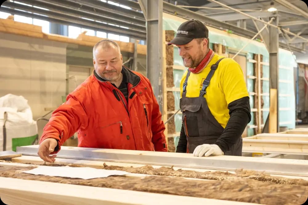 Pracovníci Allstav při práci